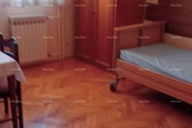 Kuća Prodaja kuće s apartmanima u Puli  blizu mora, s pogledom na more, Pula, House