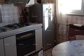 Kuća Prodaja kuće s apartmanima u Puli  blizu mora, s pogledom na more, Pula, House