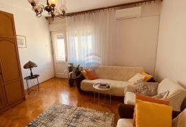 RIJEKA, Bulevard - Stan sa garsonjerom 130 m2 + vrt, Rijeka, Wohnung