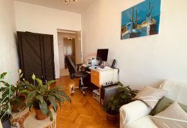 RIJEKA, Bulevard - Stan sa garsonjerom 130 m2 + vrt, Rijeka, Wohnung