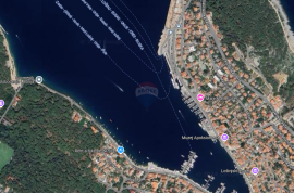 MALI LOŠINJ-poslovni prostor u prizemlju na prodaju, Mali Lošinj, Propriété commerciale