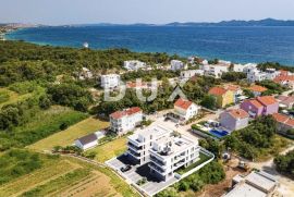 ZADAR, PETRČANE - Punta Radman! Luksuzni penthouse s krovnom terasom 240 metara od mora! S3, Zadar - Okolica, Appartamento