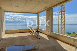 OPATIJA, CENTAR - stan s pogledom u novogradnji iznad centra Opatije, Opatija, Appartement