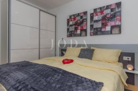 Selce, moderan apartman 90 metara od mora, Crikvenica, Διαμέρισμα