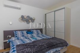 Selce, moderan apartman 90 metara od mora, Crikvenica, Διαμέρισμα