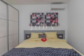 Selce, moderan apartman 90 metara od mora, Crikvenica, Διαμέρισμα