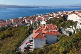 Crikvenica veliki stan na odličnoj lokaciji, Crikvenica, Daire