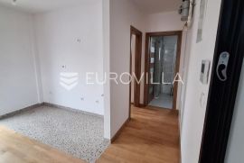 Zagreb, Rudeš, dvosoban stan površine 38 m2 s vanjskim parkirnim mjestom, NOVOGRADNJA, Zagreb, Apartamento