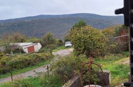 Kuća sa šternom i pomoćnim objektom, Labin,okolica, Istra, Labin, Kuća