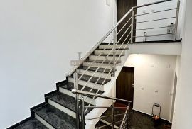 ZAGREB - ČRNOMEREC - MODERAN PENTHOUSE SA GARAŽOM I VPM!, Črnomerec, Appartement