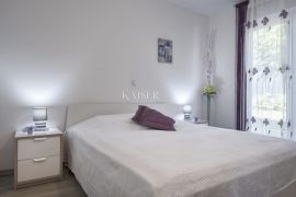 Istra, Krnica - kuća s bazenom, 72 m2, Pula, Famiglia