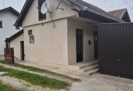 Stambeno-poslovna kuća - Bizovac, Bizovac, Casa