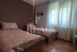 Prodaja adaptiranog stana na Donjoj Drenovi 2S+DB 65 M2, Rijeka, Appartement