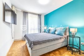 Zagreb, Drenovačka, lijep dvosoban stan na 1. katu, 65 m2, Zagreb, Appartement