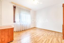 Velika Gorica, Podbrežnica, trosoban stan na vrhunskoj lokaciji, NKP 67 m2, Apartamento