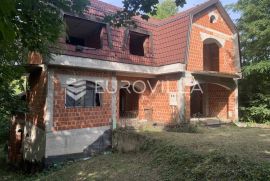 Vrhovec, Vidovčica nedovršena vila od 400m2, Zagreb, Terra