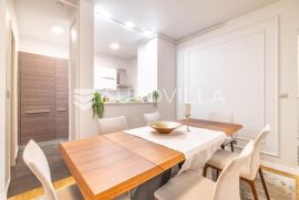 Zagreb, Kvaternik Plaza, prekrasan trosoban stan NKP 105,36 m2 + garaža, Zagreb, Flat