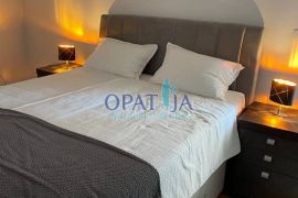 Prekrasan 2 sobni stan, 5 zvjezdica, na duži period, Poljane, Opatija - Okolica, Appartment