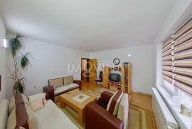 Trosoban stan sa balkonom 64m2, Briješće, Sarajevo Novi Grad, Appartment