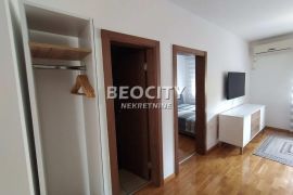 Novi Sad, Socijalno, Lukijana Mušickog, 1.5, 35m2, Novi Sad - grad, Stan