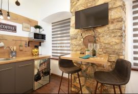 Rijeka Centar - tri luksuzna apartmana u strogom centru grada, Rijeka, Flat