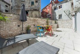 Predivan stan sa studio apartmanom u centru Rovinja, Rovinj, Wohnung