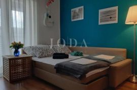 Crikvenica- stan u blizini centra, Crikvenica, Apartamento