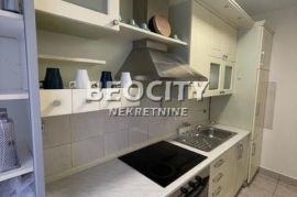 Novi Sad, Centar, Augusta Cesarca, 2.0, 44m2, Novi Sad - grad, Flat