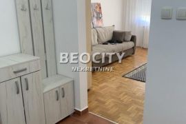 Novi Sad, Bulevar Evrope, Vardarska, 1.0, 28m2, Novi Sad - grad, Kвартира