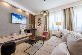 Zagreb, Remetinec, Penthouse s prelijepom terasom NKP 60 m2, Zagreb, Stan