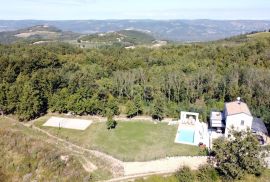 KUĆA S PANORAMSKIM POGLEDOM NA ISTARSKI PEJZAŽ, Motovun, Casa