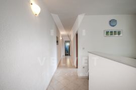 Apartmanska kuća, Labin, okolica, Labin, Casa