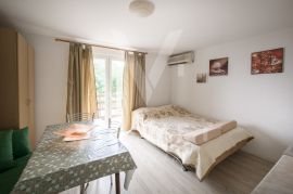 Apartmanska kuća, Labin, okolica, Labin, Casa