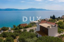 DALMACIJA, PODACA - Luksuzna vila s otvorenim pogledom na more, Gradac, Kuća