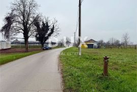 ZAGREB, SAMOBOR, OREŠJE - građevinsko zemljšte 3800 m2 za stambenu zgradu - stanove/ obiteljsku kuću, Sveta Nedelja, Terreno