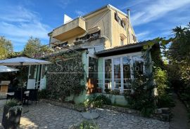 Mali Lošinj - Restoran, 395 m2, Mali Lošinj, Poslovni prostor