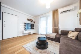 Zagreb, Jarun, prekrasan trosoban stan s parkirnim mjestom  NKP 65 m2, Zagreb, Stan