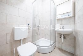 Zagreb, Branimirova, novoadaptirana garsonijera NKP 24 m2, Zagreb, Stan