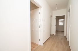 Novogradnja, četverosoban stan, 1. kat - 94m2, Sesvete, Flat