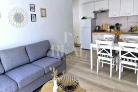 Pula stan 50m2 2ss+db,blizina City mola sa dvorištem 50m2 !, Pula, Appartment