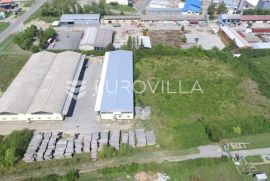 Đakovo, prostrani poslovni kompleks na 18500 m2, Đakovo, Εμπορικά ακίνητα