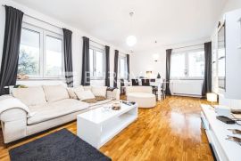 Zagreb, Remete, pet-friendly trosoban stan 90 m2, Zagreb, Kвартира