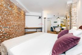 Rovinj,savršeno uređeni apartman na neponovljivoj lokaciji, Rovinj, Kвартира