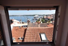 Rovinj stari grad - stan 41 m2 s neponovljivim pogledom na more, Rovinj, Daire