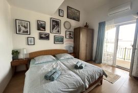 Dvosoban stan u blizini Poreča s pogledom na more, Poreč, Apartamento