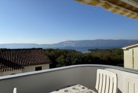 OTOK KRK-PINEZIĆI apartman sa pogledom na more i garažom, Krk, Flat