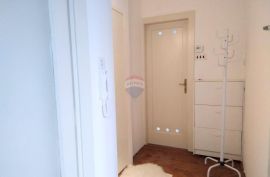 Zagreb, Kvatrić, šarmantan stan 52 m2, SS+DB, Donji Grad, Apartamento