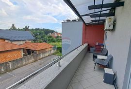 Zagreb, Maksimir  - 4S stan 81 m2 sa dvorištem, Maksimir, Kвартира