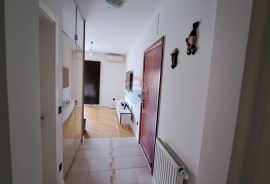 Zagreb, Maksimir  - 4S stan 81 m2 sa dvorištem, Maksimir, Kвартира