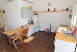 Istra, Novigrad - Dvosoban stan s prekrasnim pogledom na more i grad, Novigrad, Apartamento